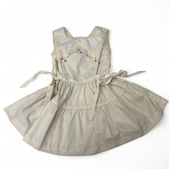 nenu Other - Vintage Nenuca Girls Dress 3T Cream Embroidered Lace Portugal NOS 80s 90s